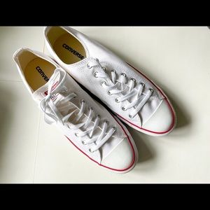 BRAND NEW White Converse